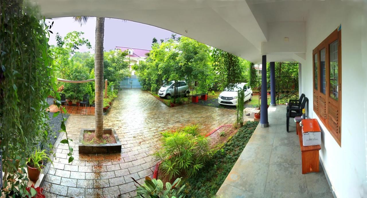 Monsoon Apartments Kannur Exterior photo